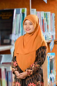 TRISNAWATI, M.Pd